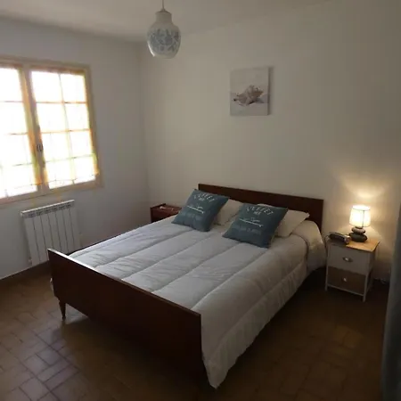 Dom wakacyjny Maison De Vacances A 100M De La Plage, Animaux Admis - Fr-1-540-218